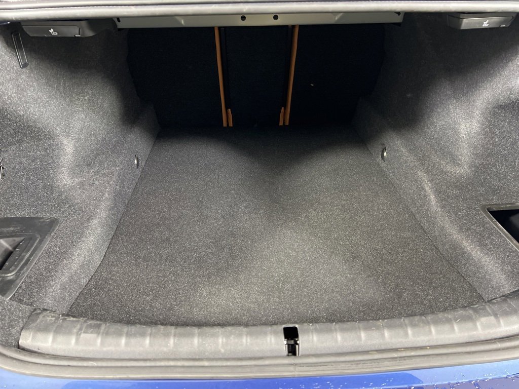 Used 2023 BMW 540i xDrive w/ Premium Package image 16