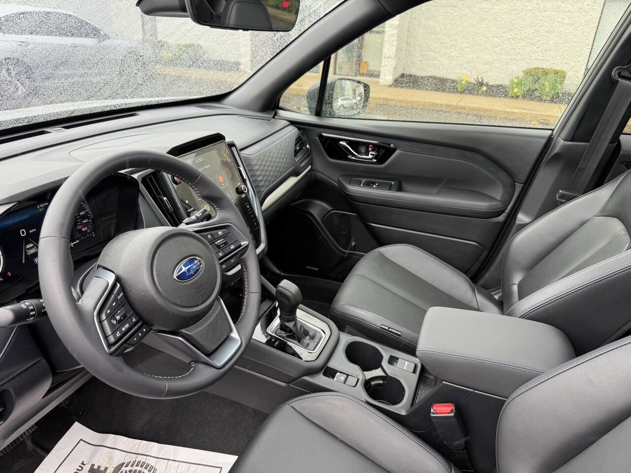 Used 2025 Subaru Forester Limited w/ Popular Package image 17
