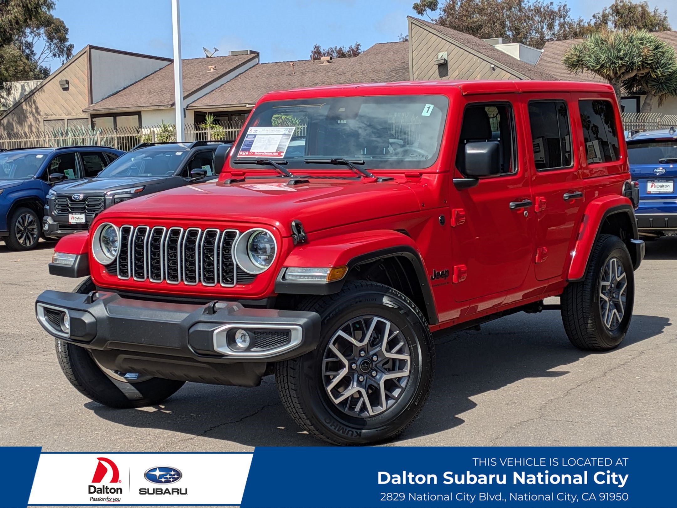 Used 2025 Jeep Wrangler Unlimited Sahara AWD/4WD image 1