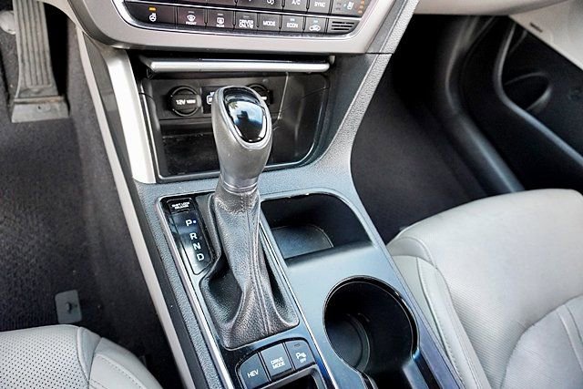 Used 2016 Hyundai Sonata Limited image 30