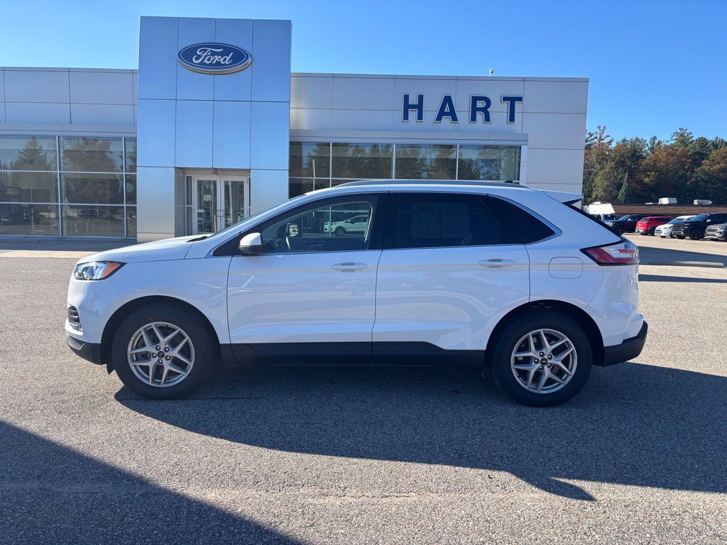Used 2024 Ford Edge SEL w/ Convenience Package AWD/4WD image 6