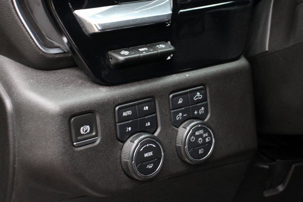 Used 2024 Chevrolet Silverado 2500 High Country w/ Technology Package AWD/4WD image 22