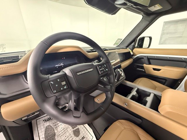 New 2026 Land Rover Defender 90 V8 AWD/4WD image 8