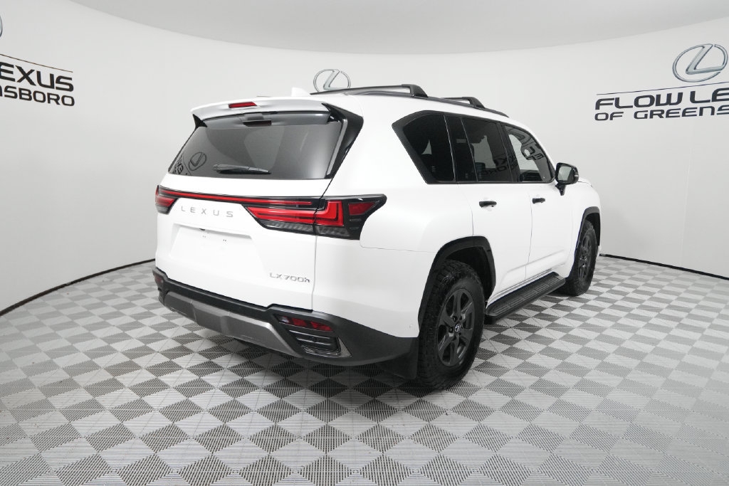 Certified 2025 Lexus LX 700h Overtrail AWD/4WD image 7
