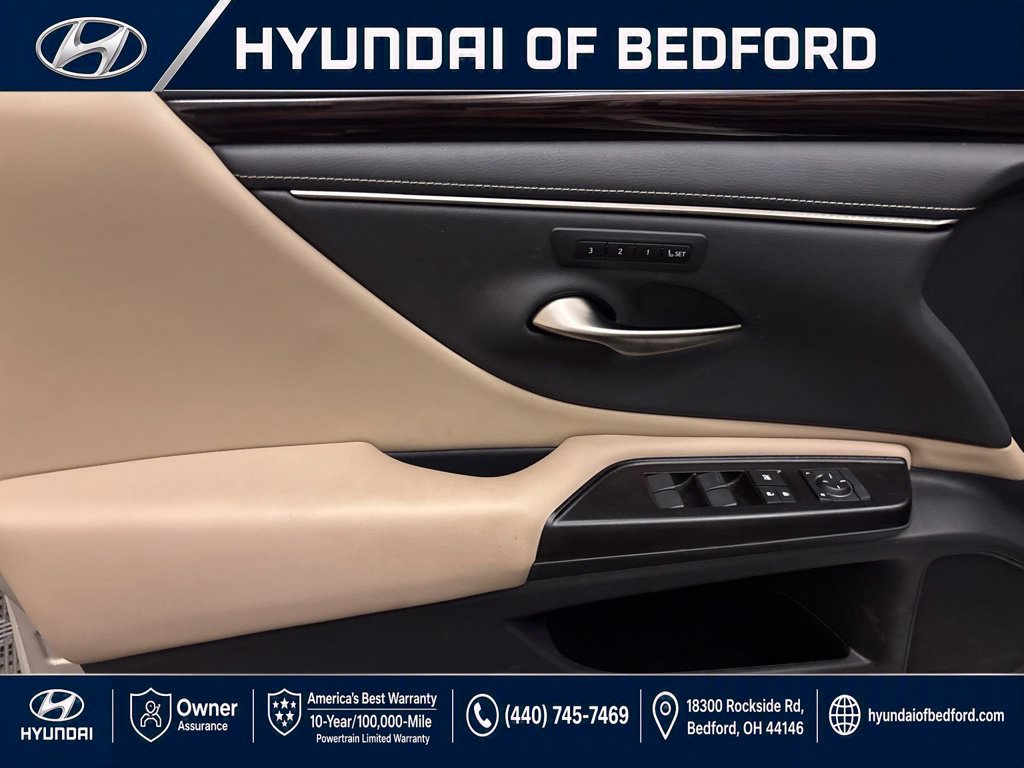 Used 2019 Lexus ES 350 w/ Premium Package FWD image 13