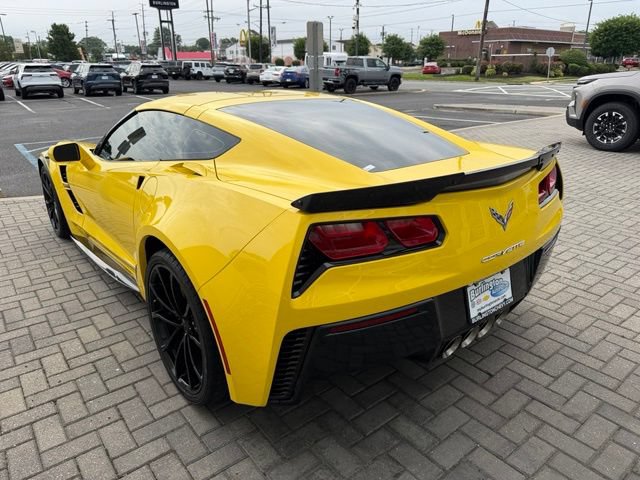 Used 2018 Chevrolet Corvette Grand Sport w/ Grand Sport Heritage Package RWD image 6
