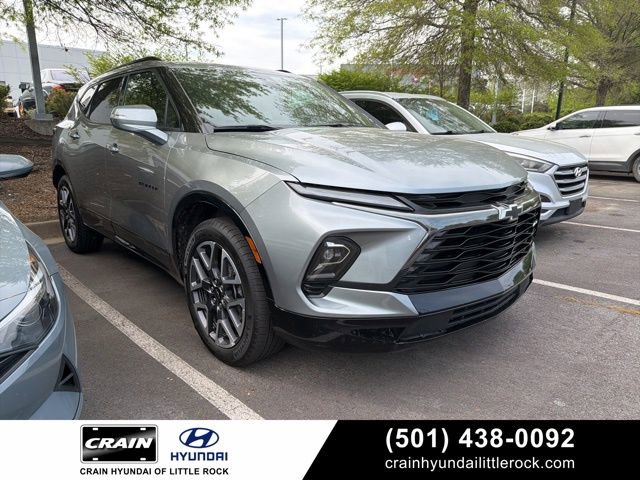 Used 2025 Chevrolet Blazer RS image 1