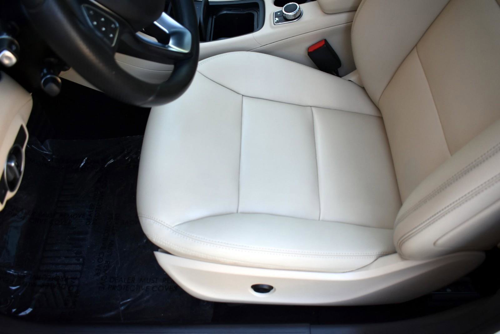 Used 2015 Mercedes-Benz CLA 250 image 34