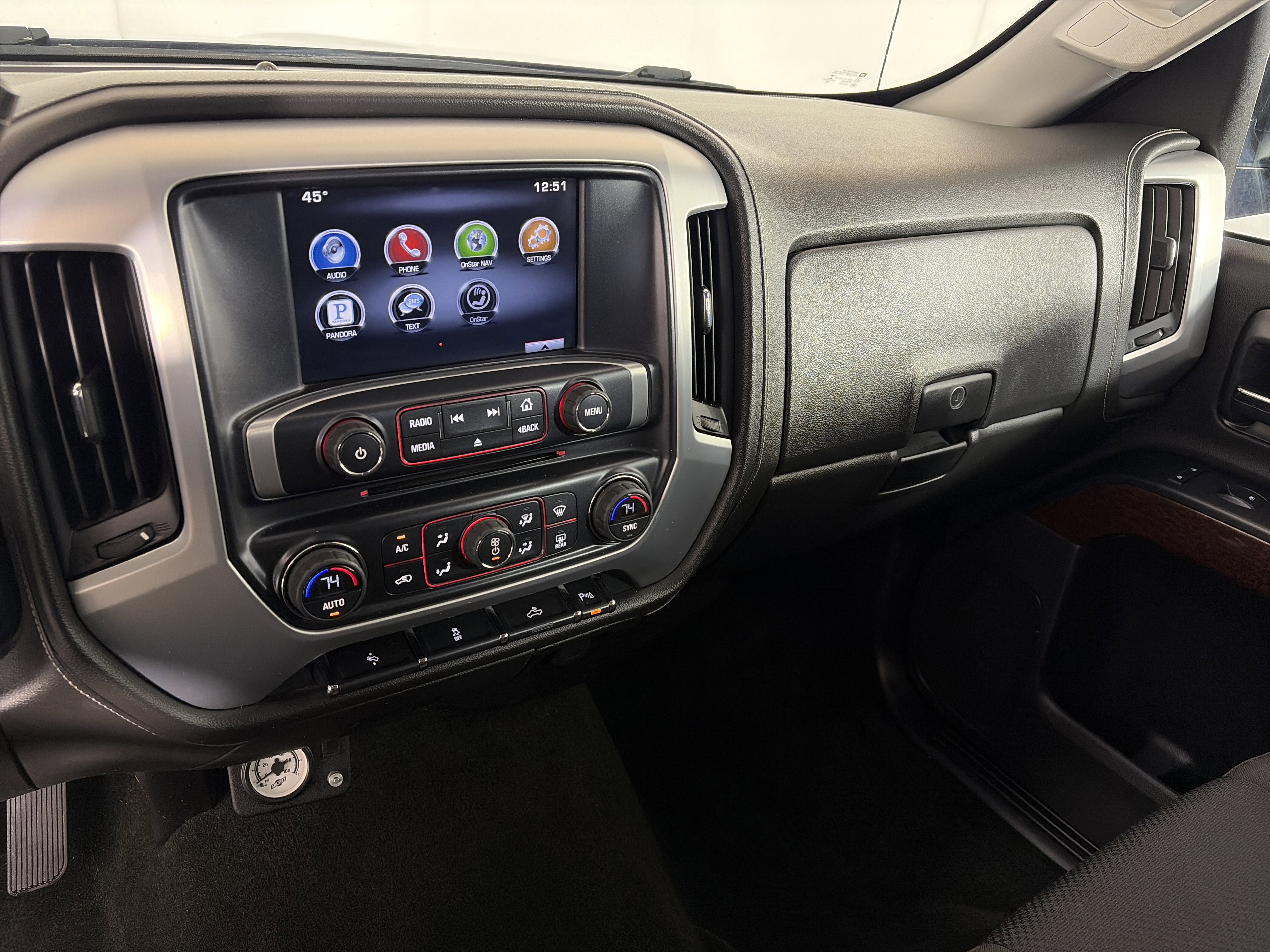 Used 2016 GMC Sierra 1500 SLE w/ SLE Value Package image 4