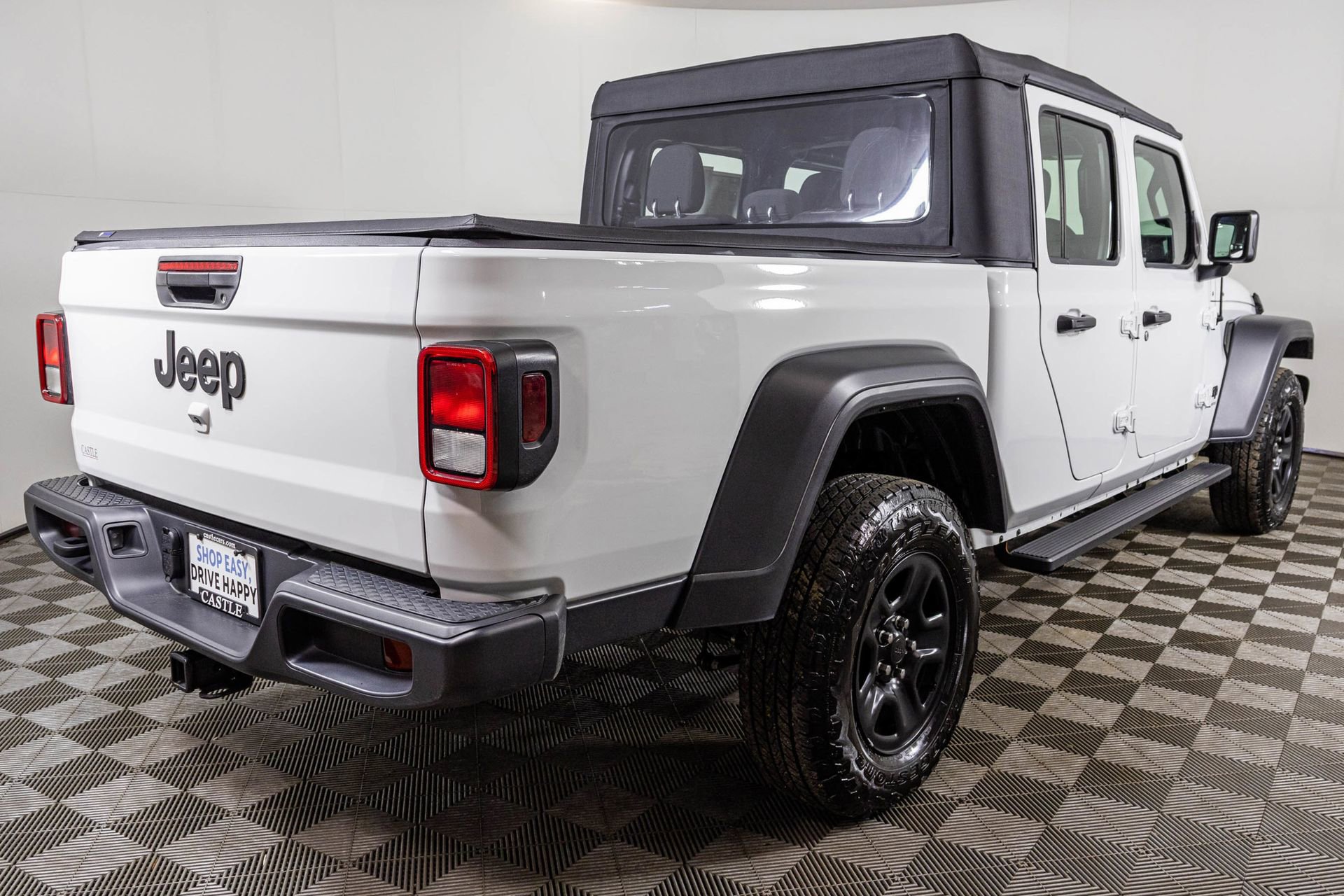 Used 2023 Jeep Gladiator Sport w/ Trailer Tow Package AWD/4WD image 13