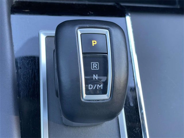 Used 2024 Mitsubishi Outlander SE Black Edition image 25