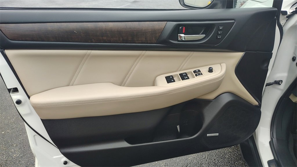 Used 2018 Subaru Outback 3.6R Limited image 8