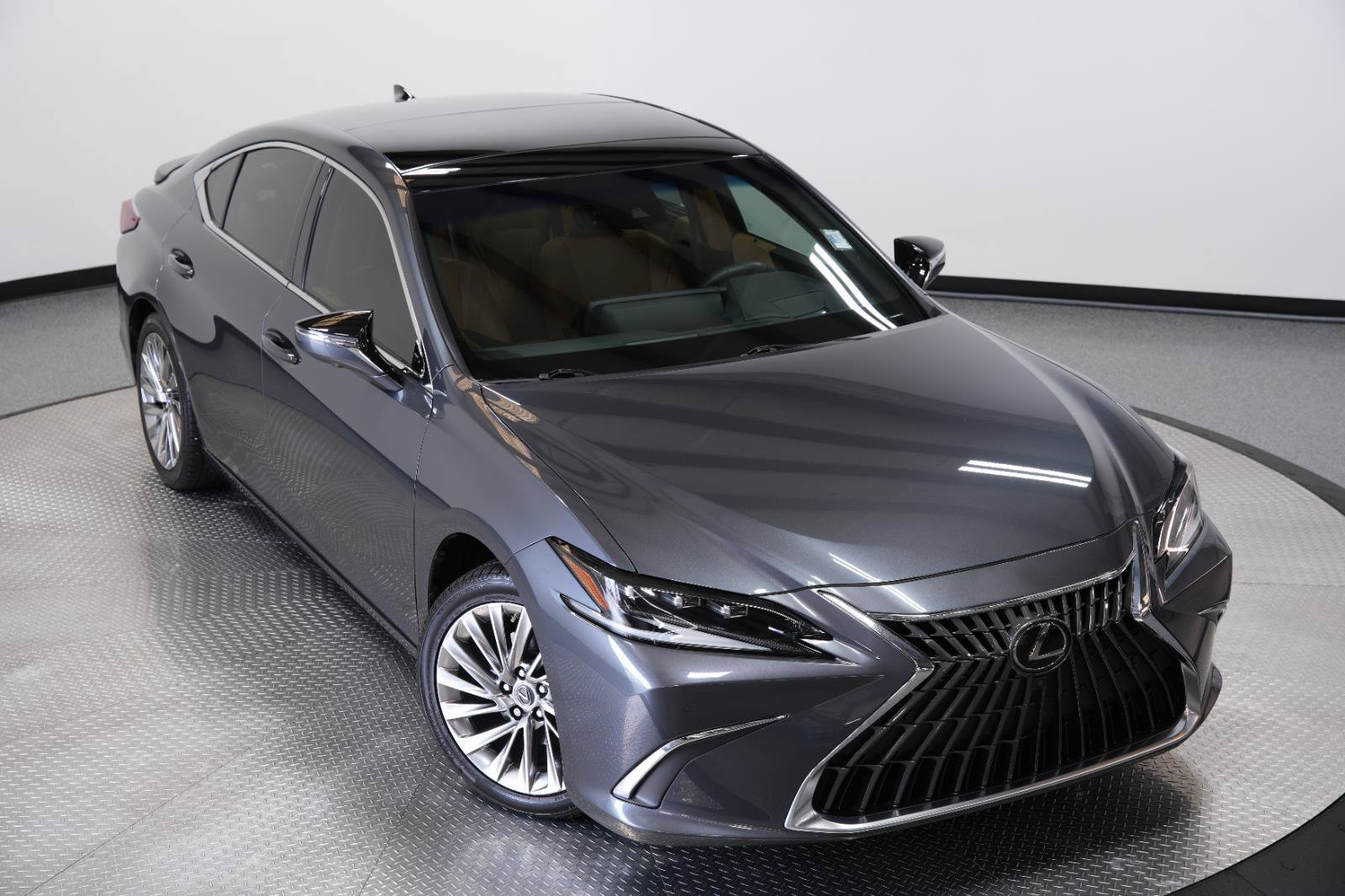 Used 2022 Lexus ES 350 Ultra Luxury w/ Accessory Package 2 FWD image 57