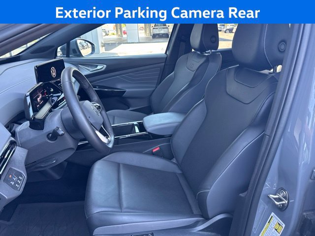 Used 2023 Volkswagen ID.4 Pro S Plus AWD/4WD image 5