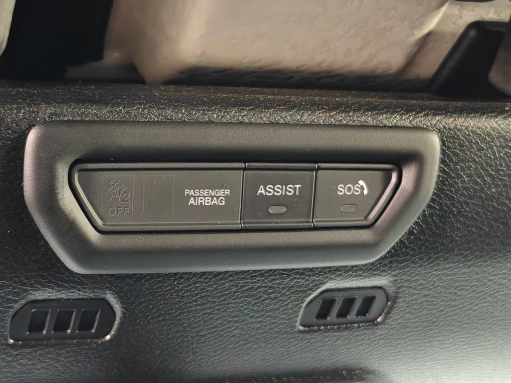 Used 2020 Jeep Wrangler Unlimited Sahara AWD/4WD image 10