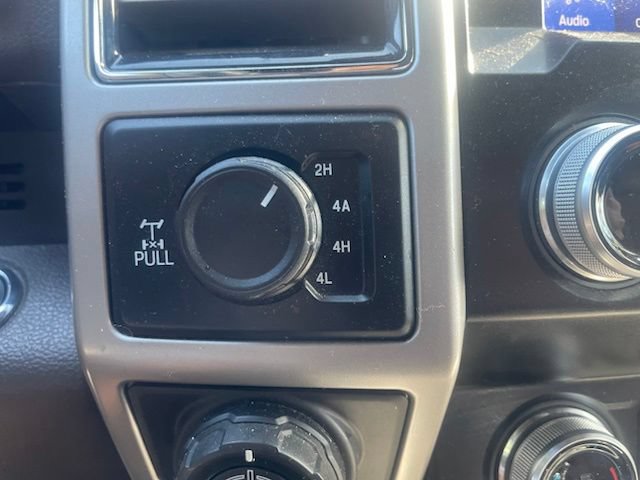 Used 2020 Ford F150 King Ranch w/ Equipment Group 601A Luxury AWD/4WD image 27