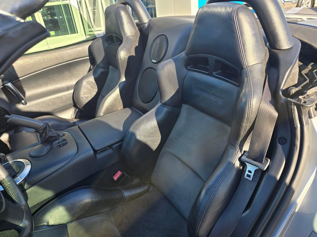 Used 2004 Dodge Viper SRT-10 image 19