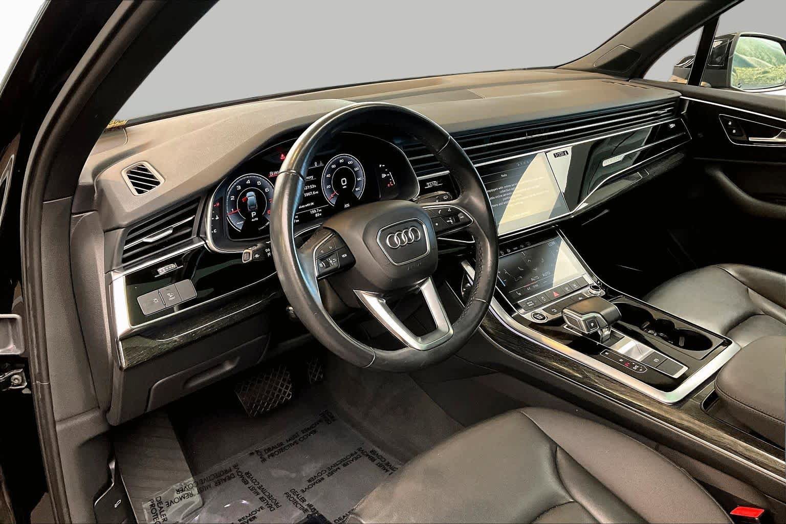 Used 2021 Audi Q7 2.0T Premium Plus w/ Premium Plus Package AWD/4WD image 17