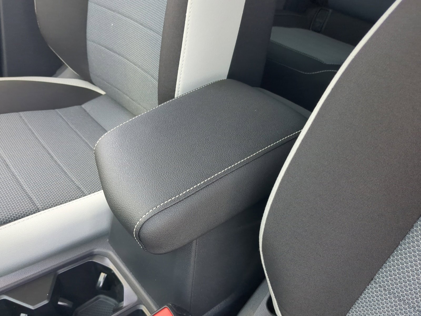 New 2025 Volkswagen Taos S image 15