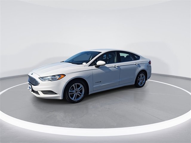 Used 2018 Ford Fusion S image 4
