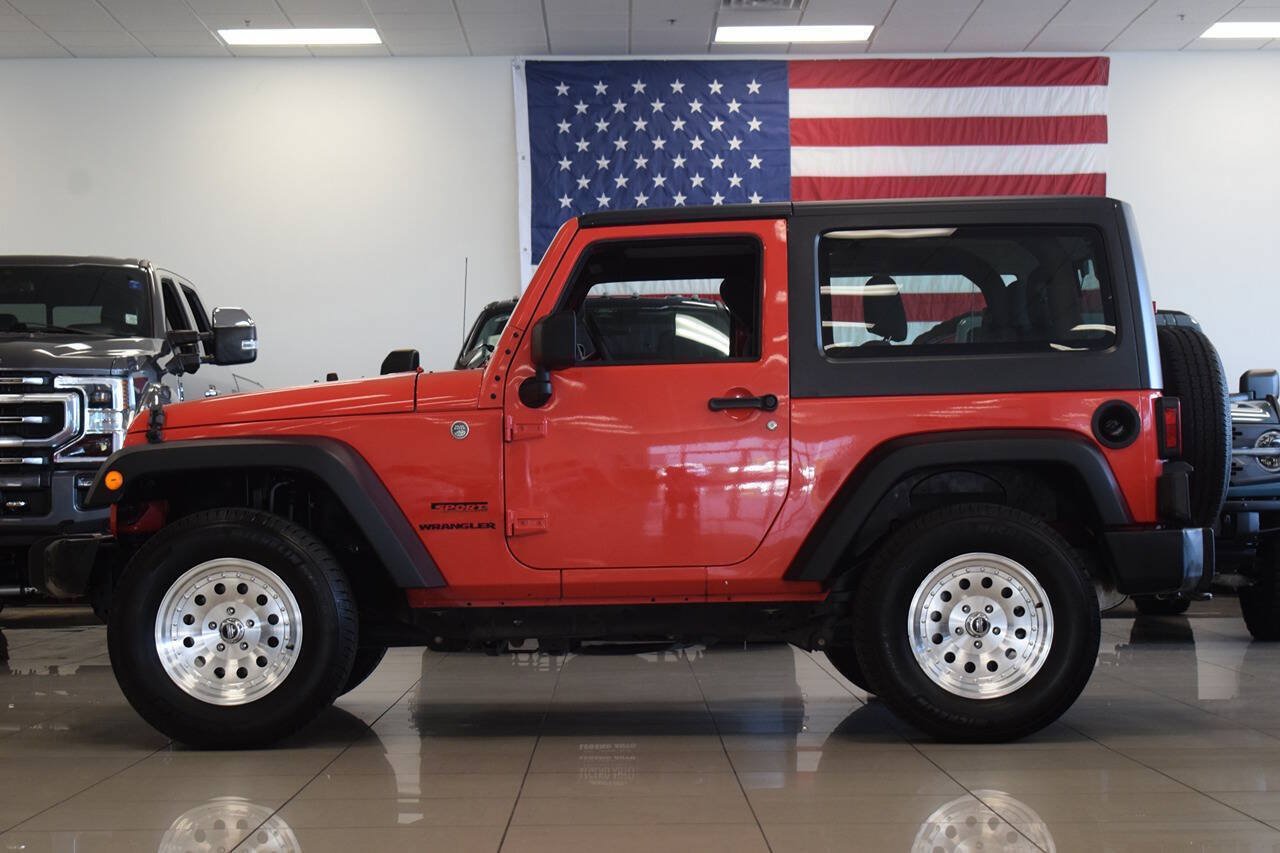 Used 2013 Jeep Wrangler Sport AWD/4WD image 4