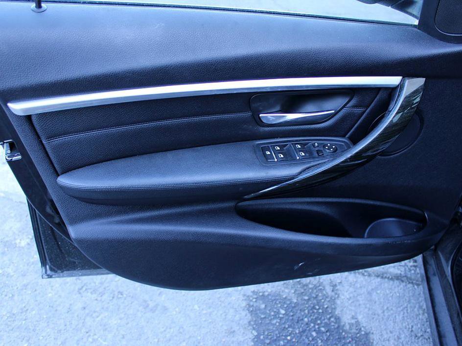 Used 2016 BMW 328i Sedan image 10