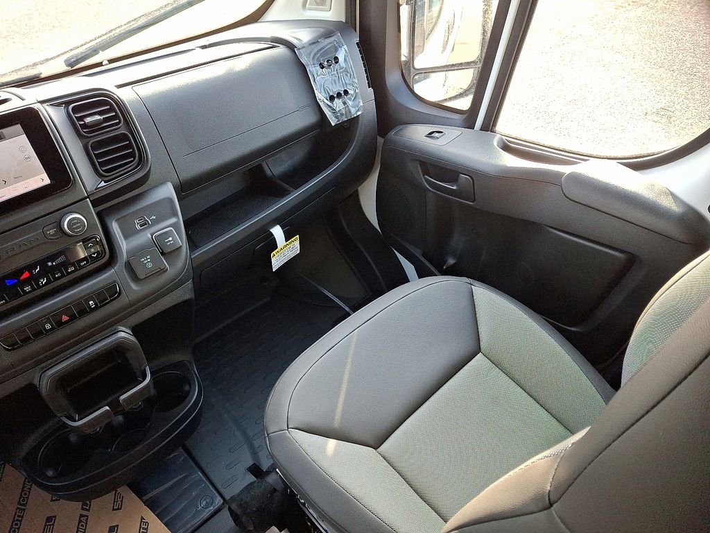 New 2025 RAM ProMaster 2500 w/ Power Group image 12