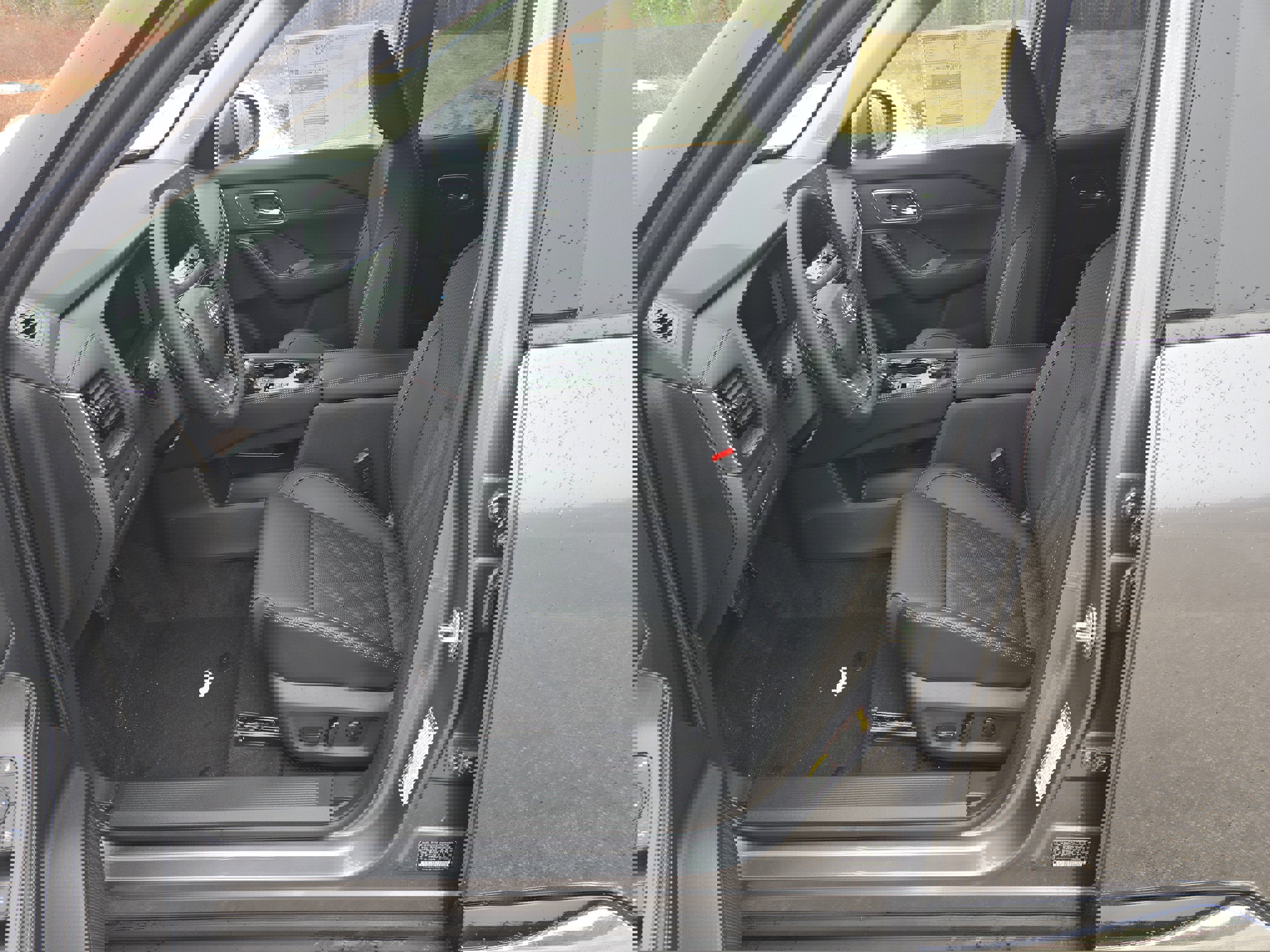 New 2026 Nissan Rogue Platinum image 4