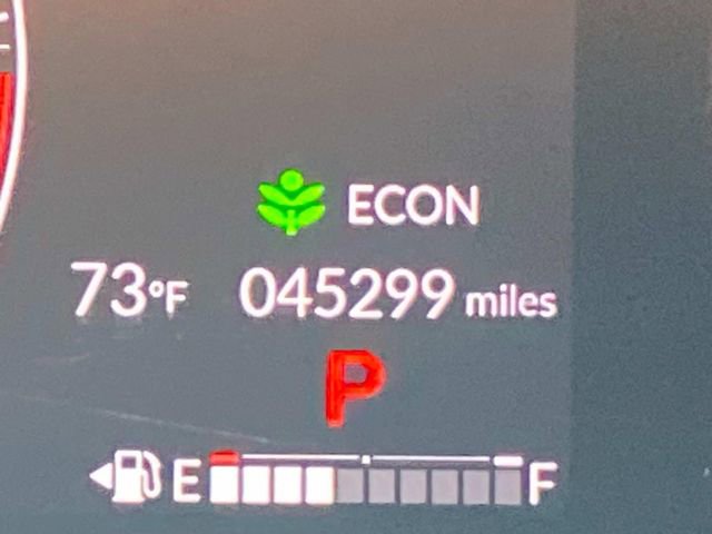 Used 2023 Honda HR-V LX image 17