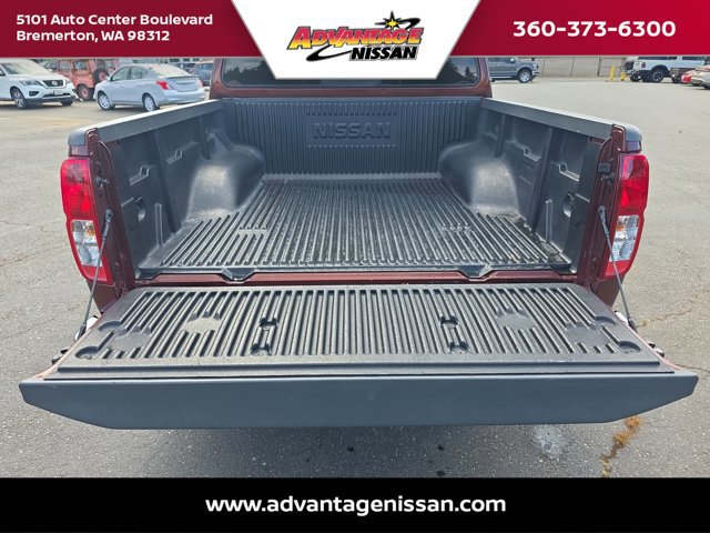 Used 2017 Nissan Frontier SV AWD/4WD image 5
