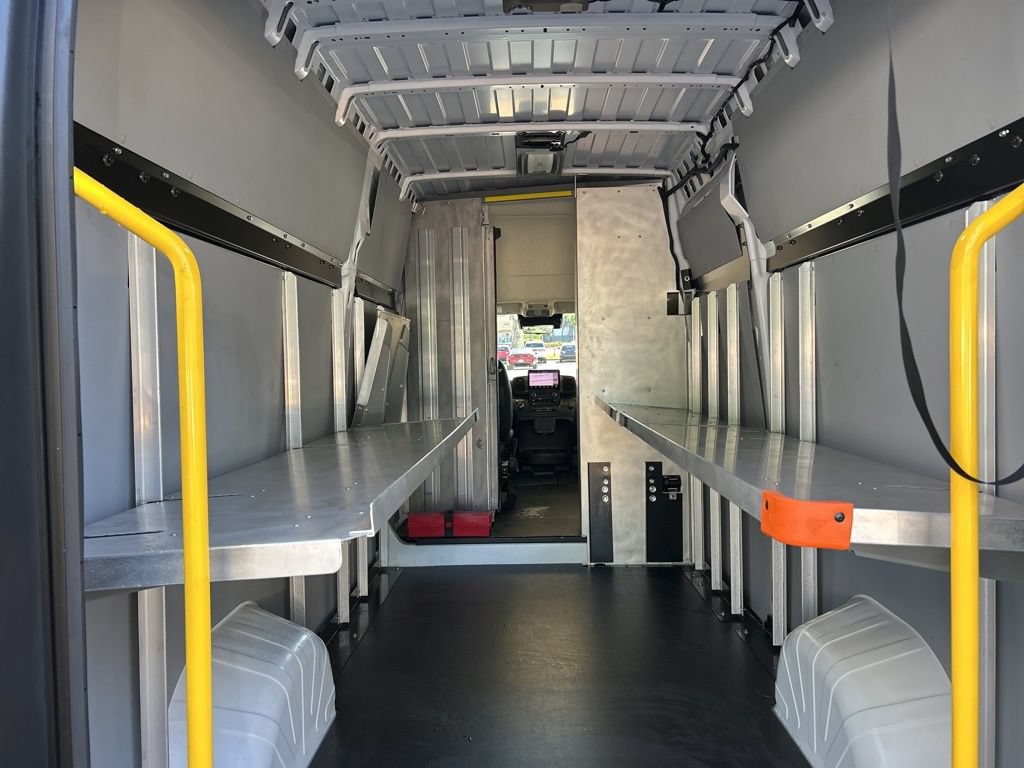 Used 2024 RAM ProMaster 3500 w/ Delivery Van Package FWD image 31
