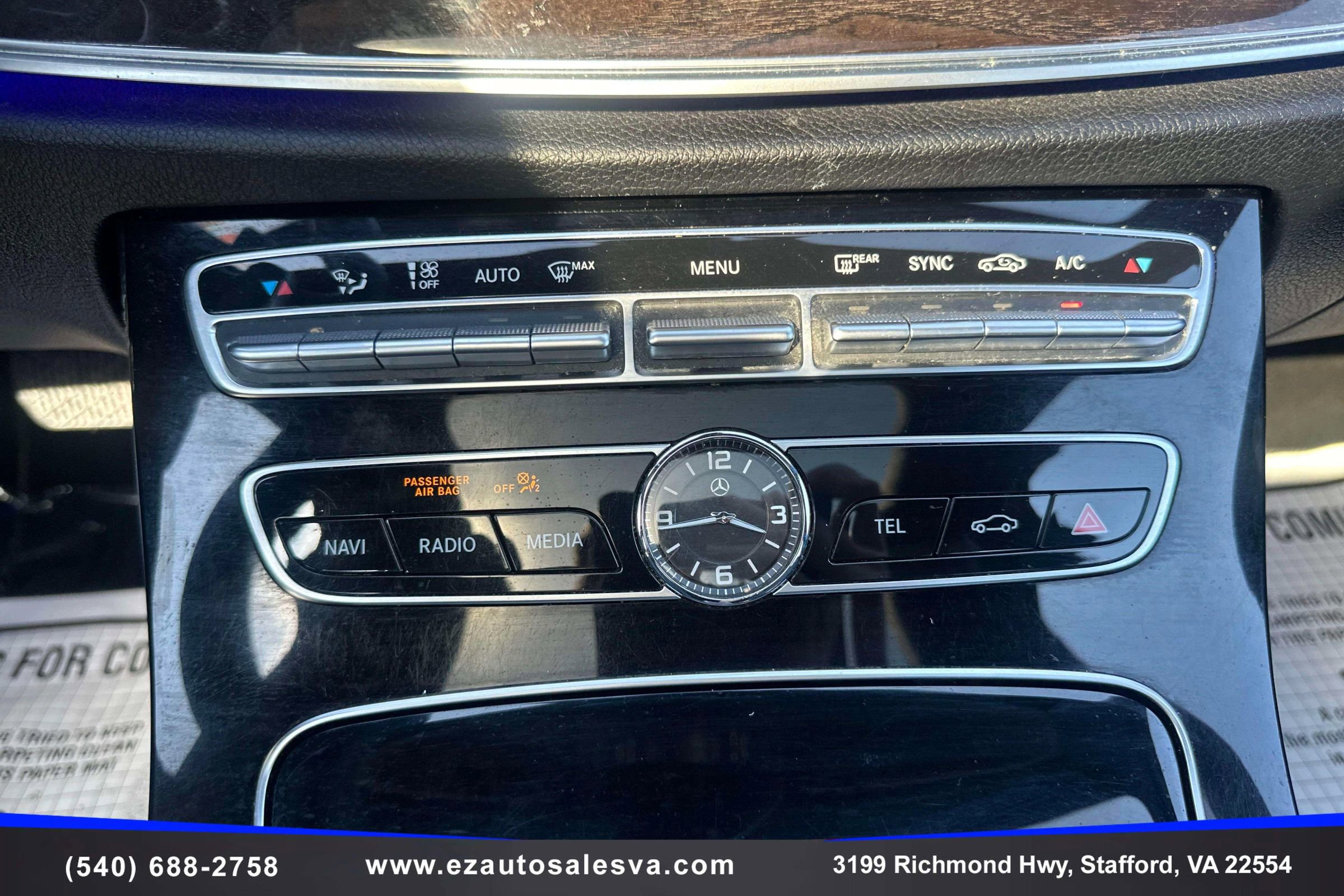 Used 2017 Mercedes-Benz E 300 4MATIC w/ Premium 1 Package image 23