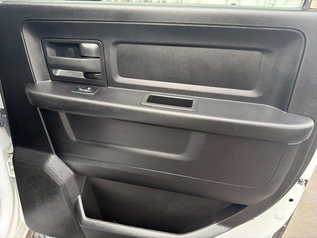 Used 2018 RAM 1500 Express w/ Express Value Package image 27