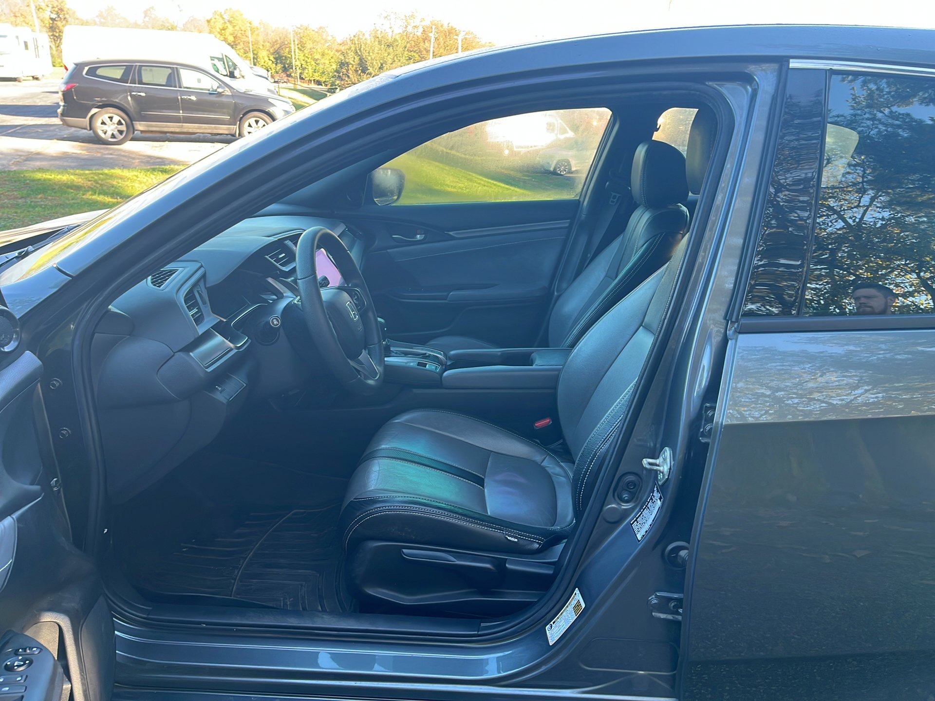 Used 2018 Honda Civic EX image 12