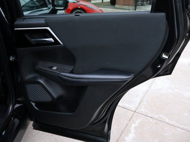 Used 2022 Mitsubishi Outlander ES image 12