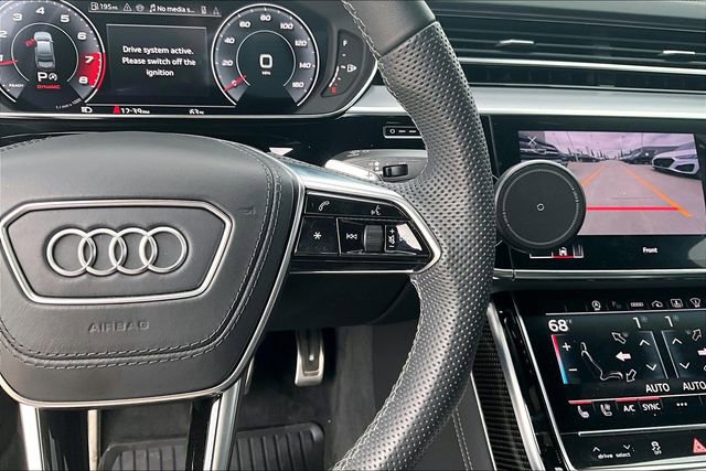Used 2024 Audi S8 w/ S8 Comfort Plus Package AWD/4WD image 21