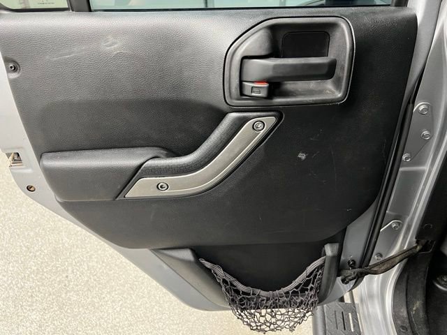 Used 2015 Jeep Wrangler Unlimited Sport w/ Quick Order Package 24S AWD/4WD image 39