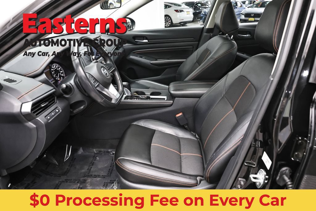 Used 2022 Nissan Altima 2.0 SR FWD image 14