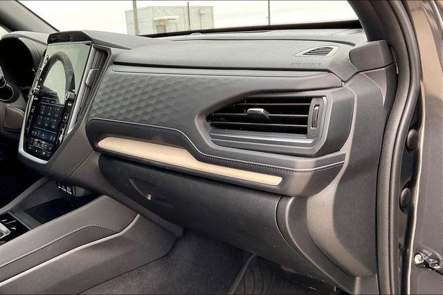 Used 2025 Subaru Forester Limited w/ Popular Package #2 image 20