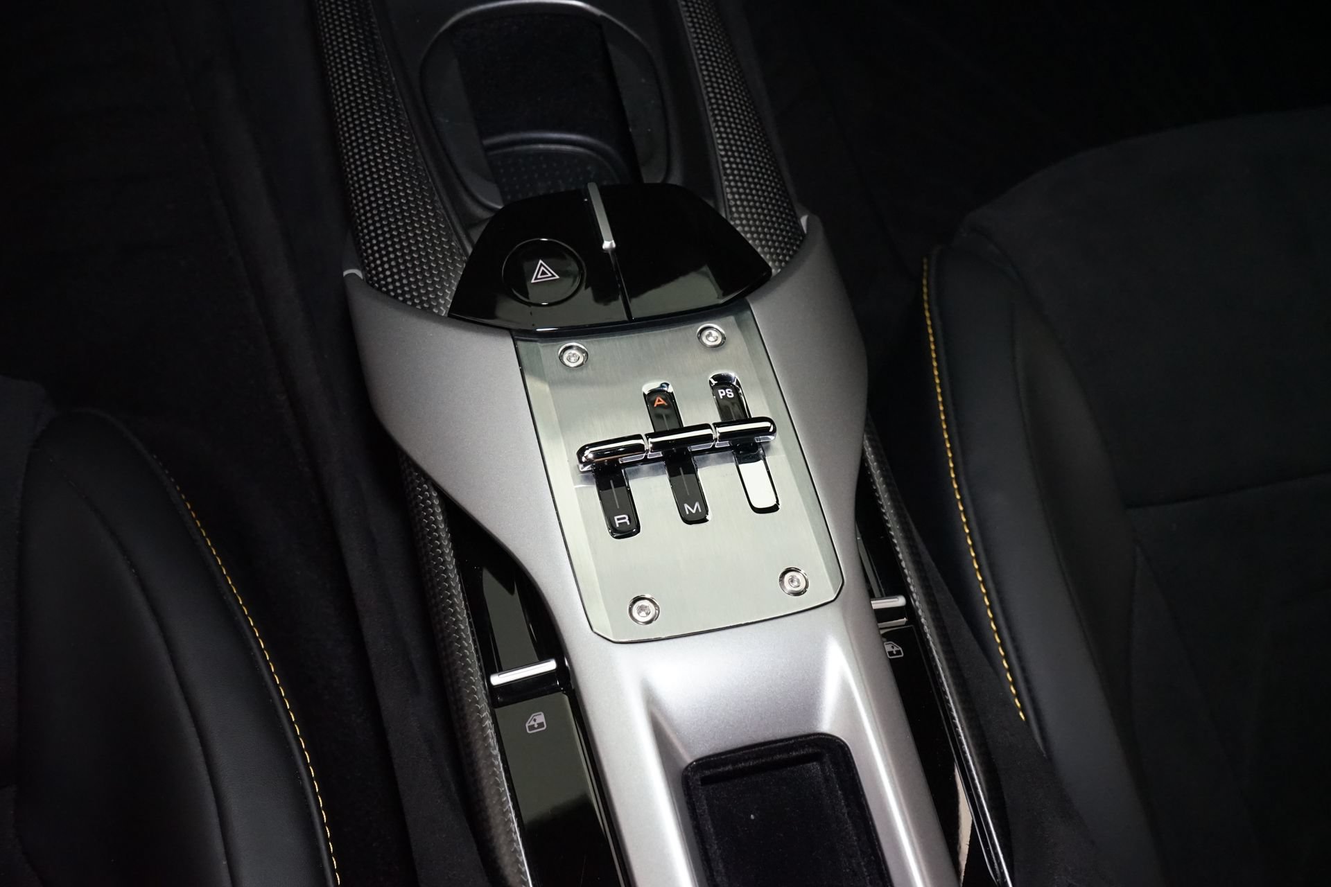 Used 2025 Ferrari 12Cilindri RWD image 27
