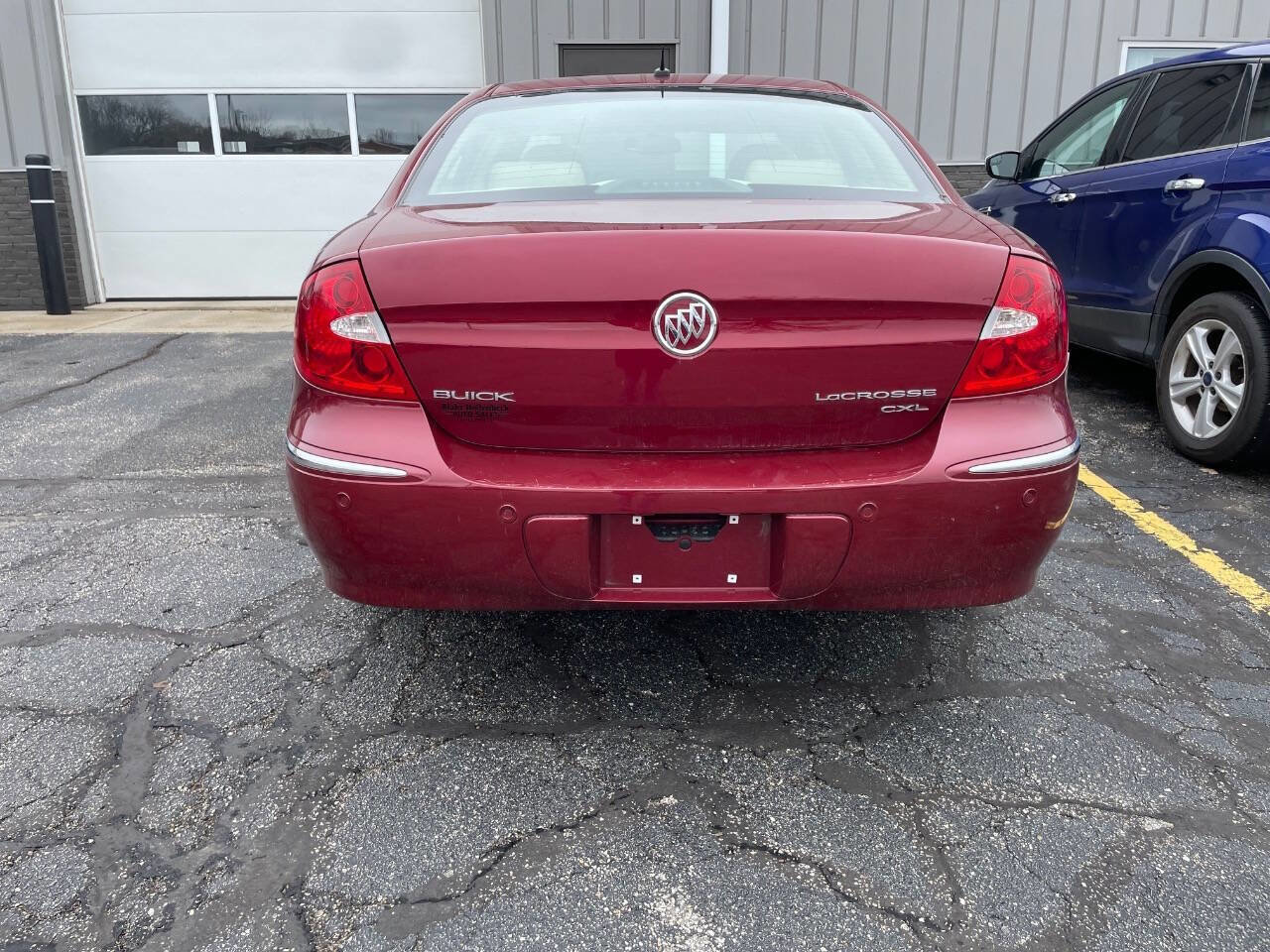 Used 2008 Buick LaCrosse CXL w/ Driver Confidence Package FWD image 3