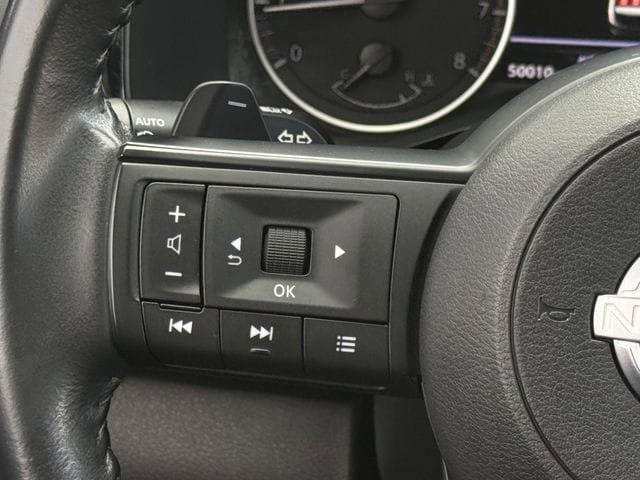 Used 2024 Nissan Pathfinder SV AWD/4WD image 13