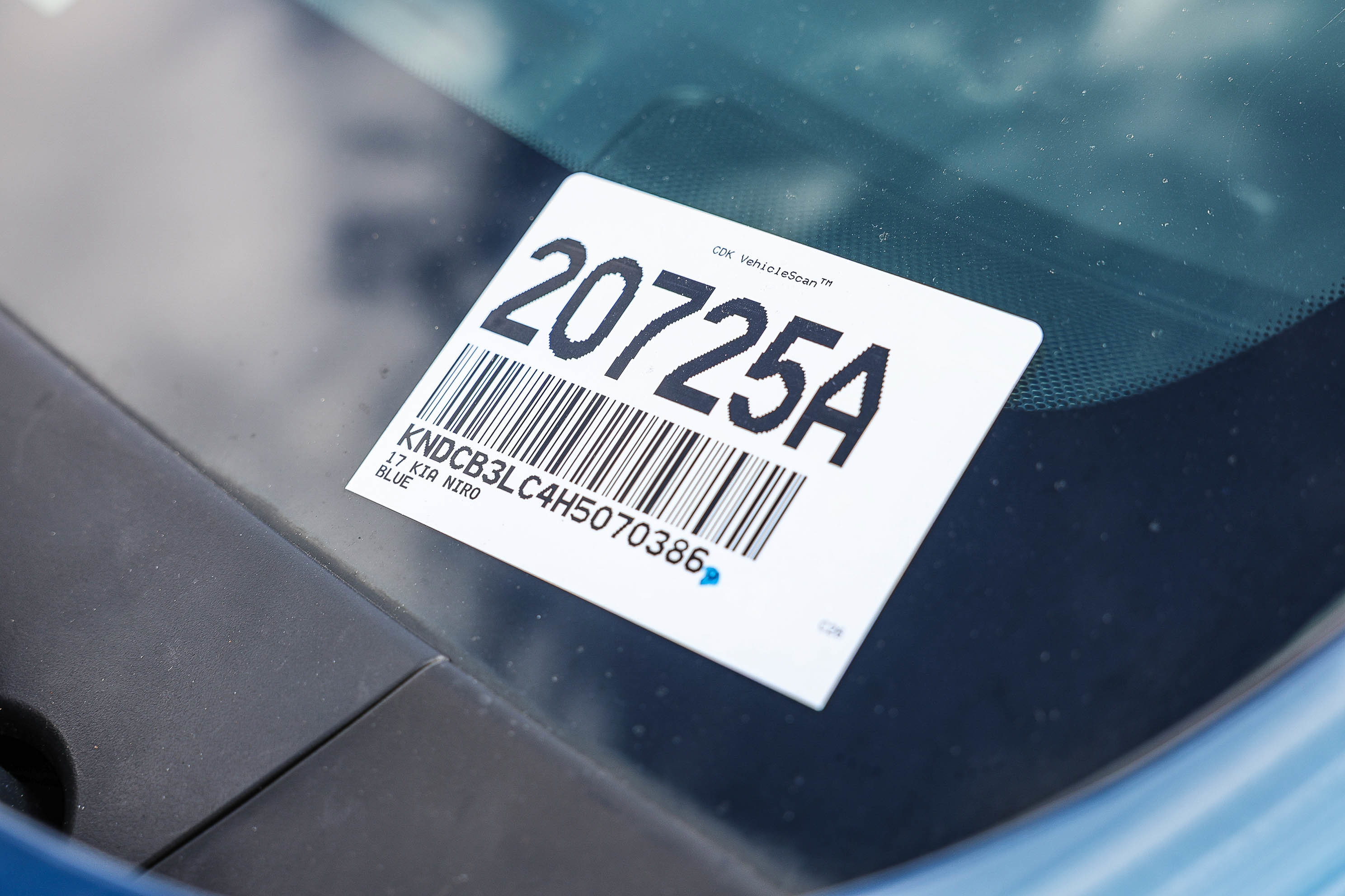 Used 2017 Kia Niro LX image 29