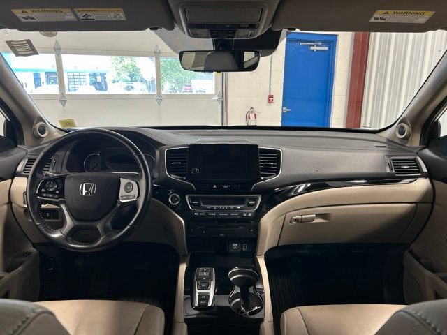 Certified 2021 Honda Pilot Touring image 18