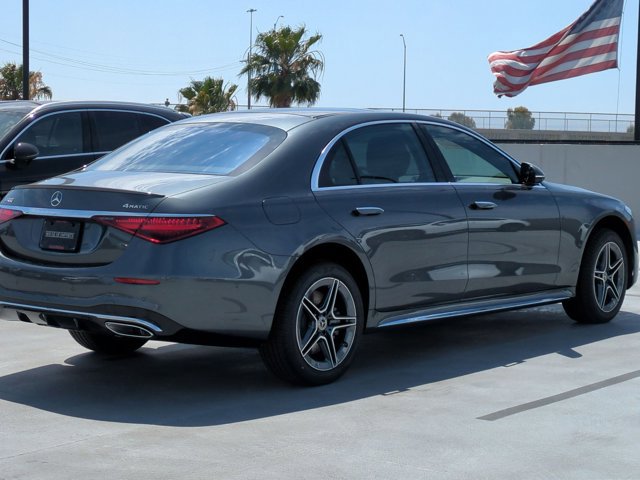 New 2026 Mercedes-Benz S 580 4MATIC Sedan image 2