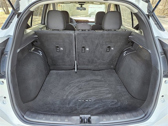 Used 2023 Nissan Kicks SV image 13