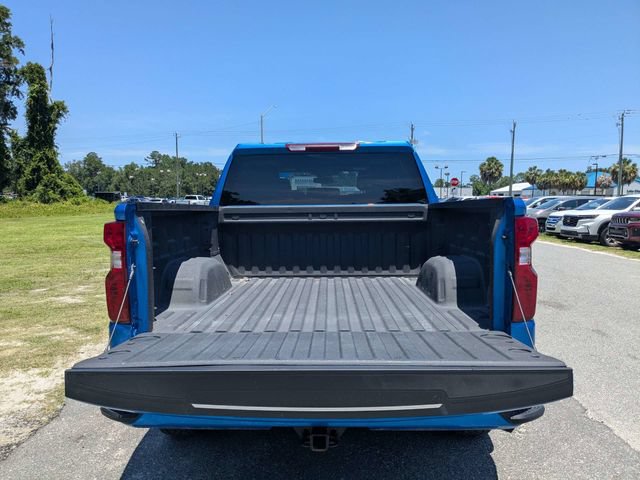 Used 2025 Chevrolet Silverado 1500 Custom w/ Turbomax Blackout Package AWD/4WD image 13