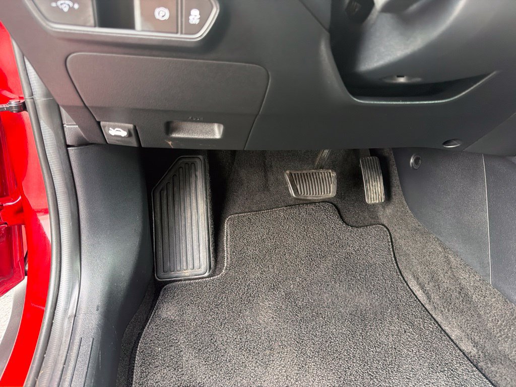 Used 2025 Kia K4 FWD image 29