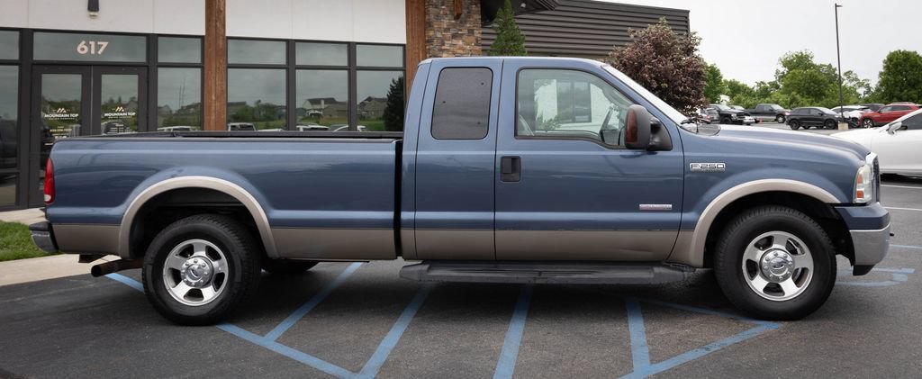 Used 2007 Ford F250 Lariat RWD image 32
