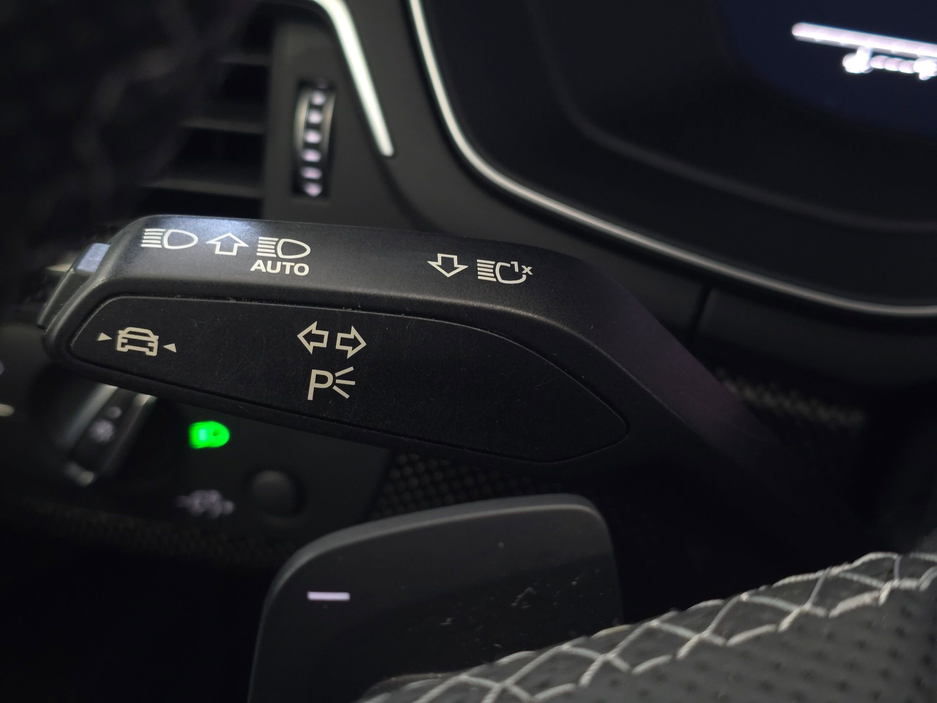 Used 2023 Audi S4 Premium Plus w/ Premium Plus Package image 42